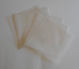 25 plastic 7 inch sleeves